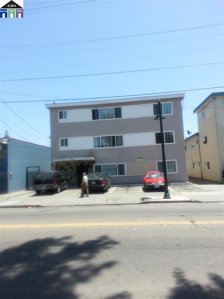 2354 FRUITVALE AVE, OAKLAND, California 94601-2534, ,Comm Ri Multi-units 5+,For Sale,FRUITVALE AVE,40659709