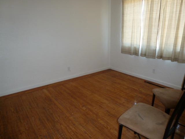 9517 E ST, OAKLAND, California 94603-1353, ,Comm Ri Multi-units 5+,For Sale,E ST,40661136