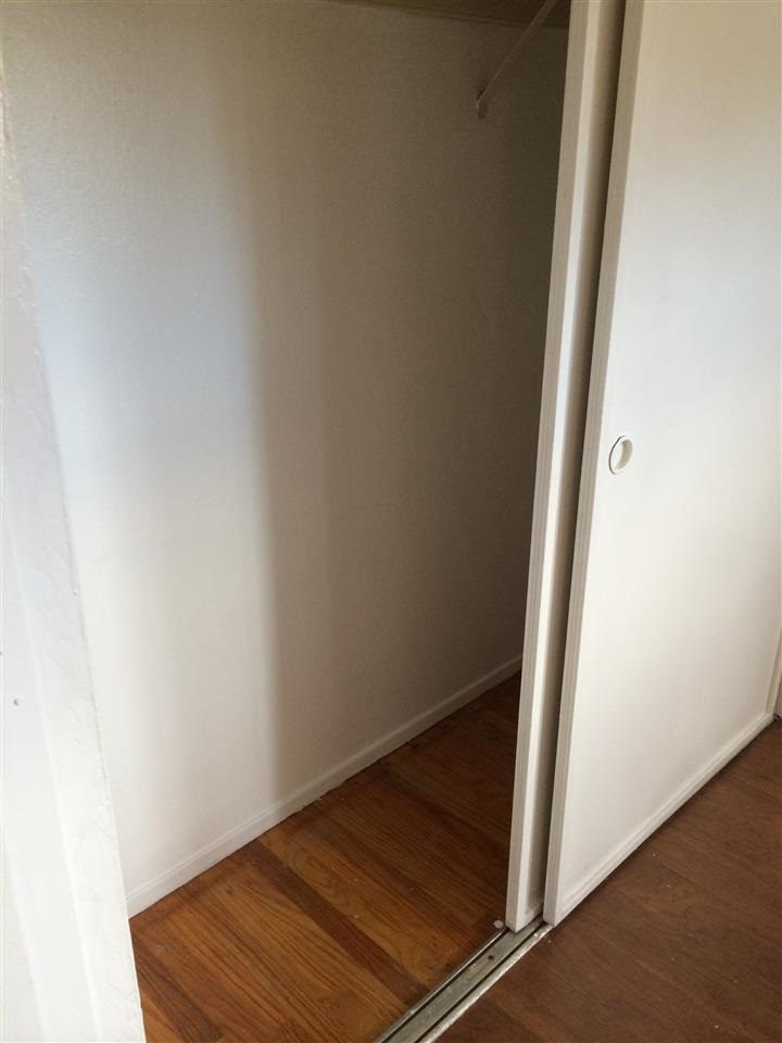 4812 TOMPKINS AVE, OAKLAND, California 94619-2839, ,Comm Ri Multi-units 5+,For Sale,TOMPKINS AVE,40661696
