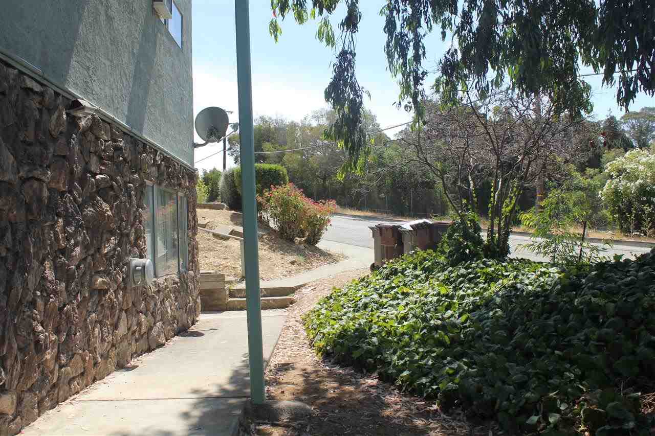 4812 TOMPKINS AVE, OAKLAND, California 94619-2839, ,Comm Ri Multi-units 5+,For Sale,TOMPKINS AVE,40661696