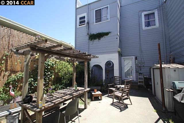 4706 SHATTUCK AVE, OAKLAND, California 94609-2033, ,Comm Ri Multi-units 5+,For Sale,SHATTUCK AVE,40662960