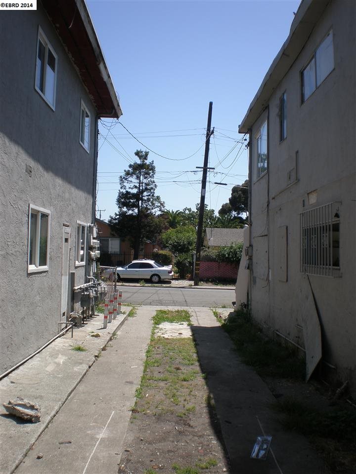 1601 6th st., RICHMOND, California 94801-1601, ,Comm Ri Multi-units 5+,For Sale,6th st.,40663065