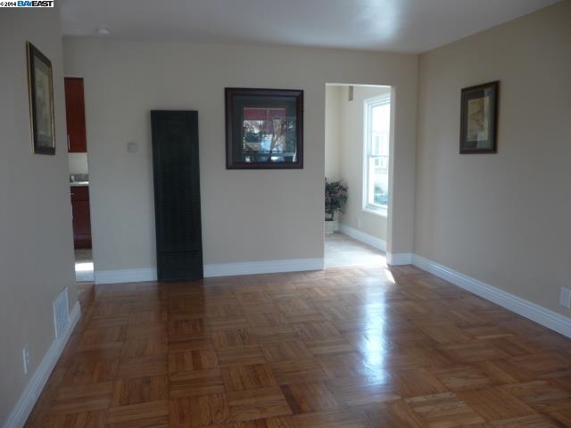 2307 8TH ST, BERKELEY, California 94710-2310, ,Comm Ri Multi-units 5+,For Sale,8TH ST,40663199