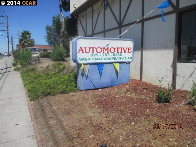 411 18th St, ANTIOCH, California 94509, ,Comm Industrial For Lease,For Rent,18th St,40939213