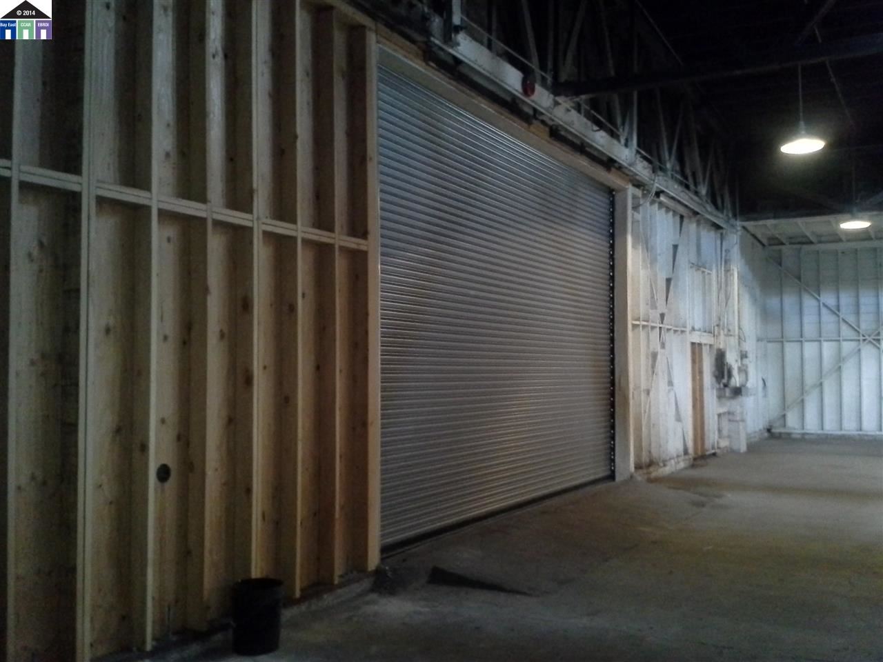 10000 Edes Avenue, OAKLAND, California 94603, ,Comm Industrial For Lease,For Rent,Edes Avenue,40939243