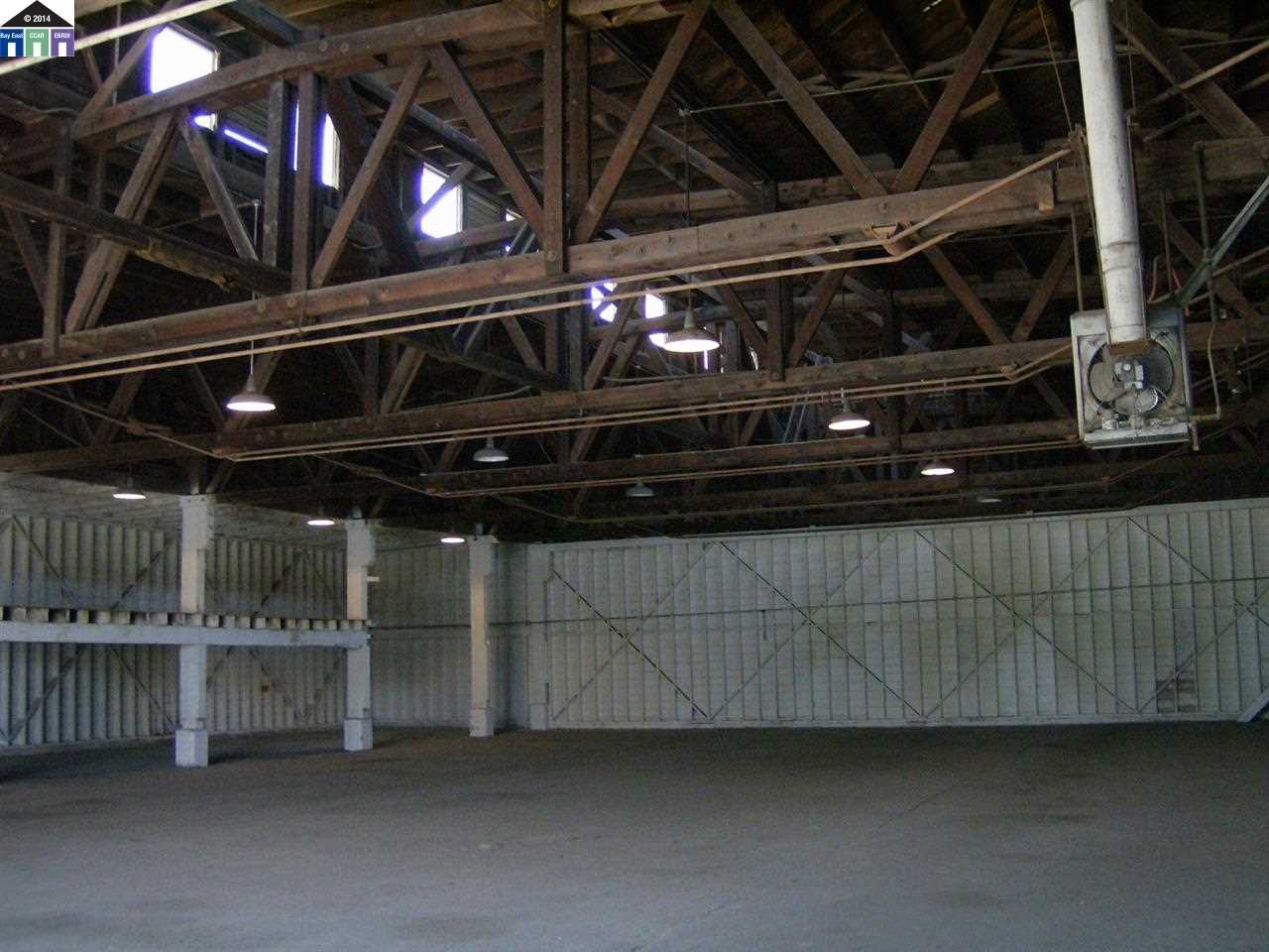 10000 Edes Avenue, OAKLAND, California 94603, ,Comm Industrial For Lease,For Rent,Edes Avenue,40939243