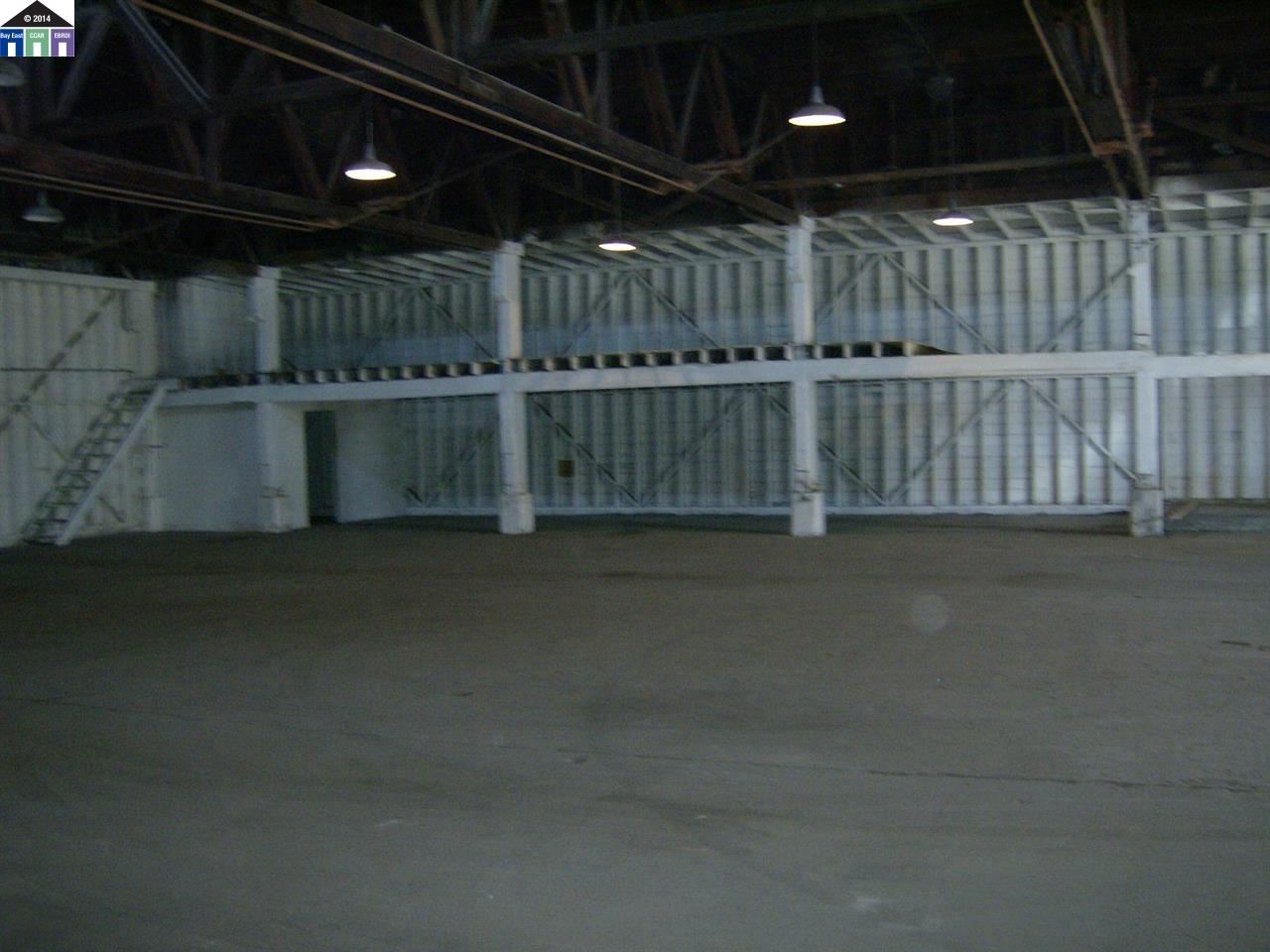 10000 Edes Avenue, OAKLAND, California 94603, ,Comm Industrial For Lease,For Rent,Edes Avenue,40939243
