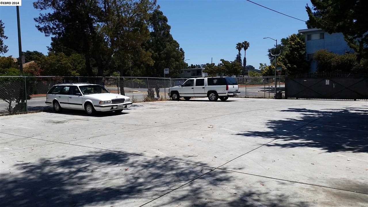 7867 Bancroft Ave, OAKLAND, California 94605, ,Comm Ri Multi-units 5+,For Sale,Bancroft Ave,40665802