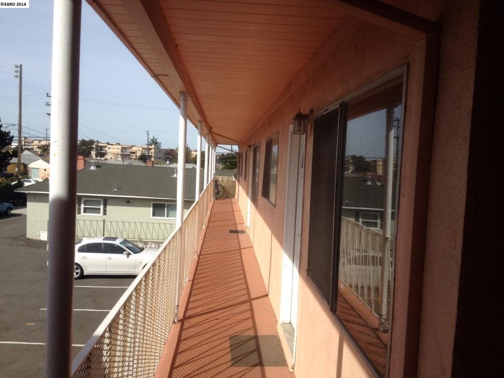 35-39 Estabrook Street, SAN LEANDRO, California 94577, ,Comm Ri Multi-units 5+,For Sale,Estabrook Street,40666227
