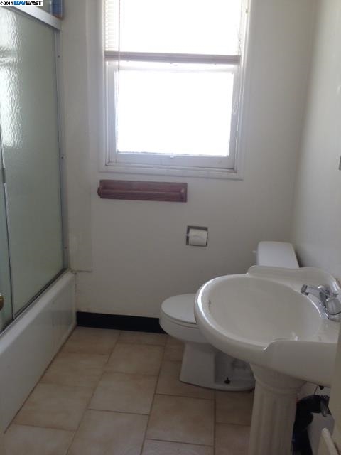 350 LAFAYETTE AVE., SAN LEANDRO, California 94577, ,Comm Ri Multi-units 5+,For Sale,LAFAYETTE AVE.,40666426