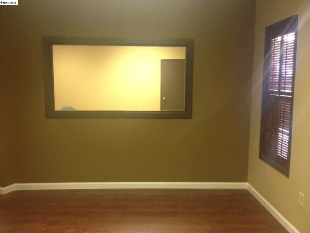 2400 Sycamore Suite 16, ANTIOCH, California 94509, ,Comm Industrial For Lease,For Rent,Sycamore Suite 16,40939348