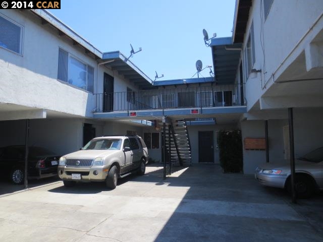 410 34TH ST, RICHMOND, California 94804-3122, ,Comm Ri Multi-units 5+,For Sale,34TH ST,40667743