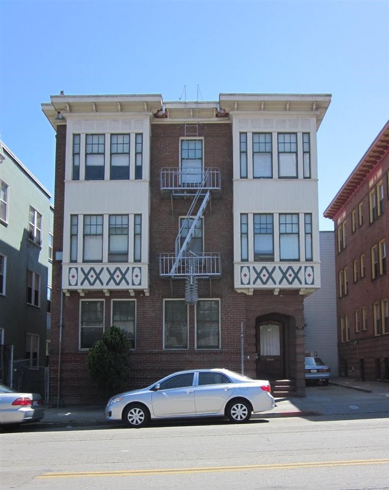 79 10TH ST, OAKLAND, California 94607-4801, ,Comm Ri Multi-units 5+,For Sale,10TH ST,40668563