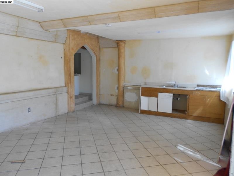 16244 14TH ST, SAN LEANDRO, California 94578-3004, ,Comm Ri Multi-units 5+,For Sale,14TH ST,40669256