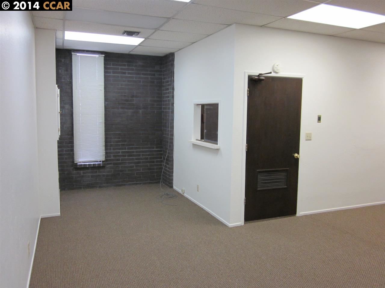 3718 MACDONALD AVE, RICHMOND, California 94805-2227, ,Comm Industrial For Lease,For Rent,MACDONALD AVE,40939498