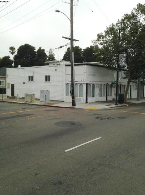 5501 San Pablo Ave, OAKLAND, California 94608, ,Comm Ri Multi-units 5+,For Sale,San Pablo Ave,40671952