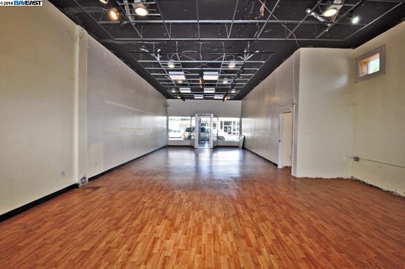728 MAIN, PLEASANTON, California 94566, ,Comm Industrial For Lease,For Rent,MAIN,40939558