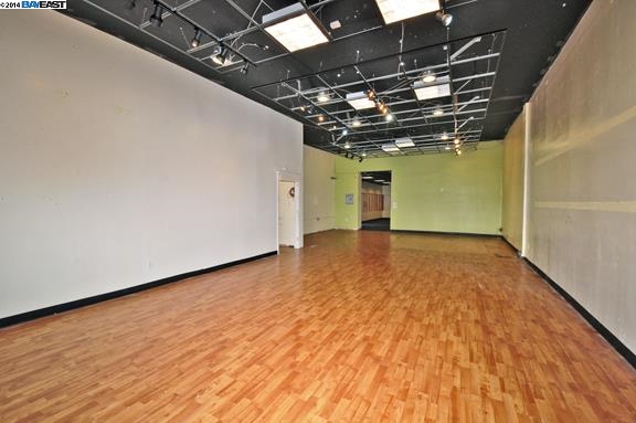 728 MAIN, PLEASANTON, California 94566, ,Comm Industrial For Lease,For Rent,MAIN,40939558