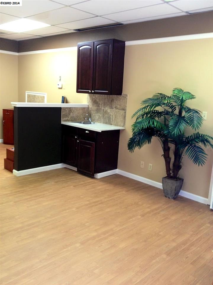 2400 SYCAMORE DR #7, ANTIOCH, California 94509-2910, ,Comm Industrial For Lease,For Rent,SYCAMORE DR #7,40939573
