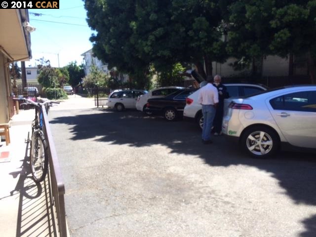 514 41ST ST, OAKLAND, California 94609-2412, ,Comm Ri Multi-units 5+,For Sale,41ST ST,40673775