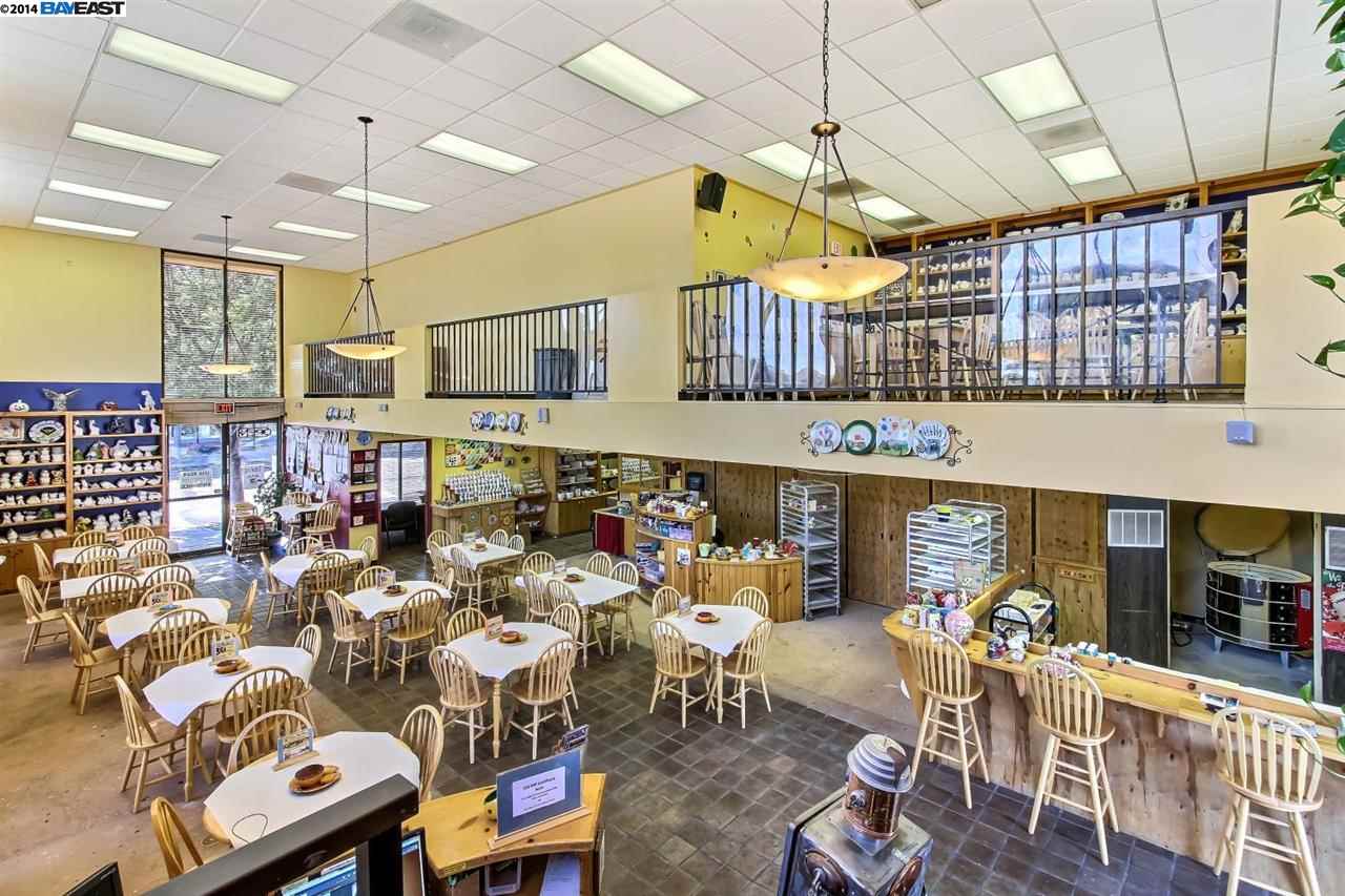 37302 Frenont Blvd, FREMONT, California 94536, ,Comm Ri Multi-units 5+,For Sale,Frenont Blvd,40674359