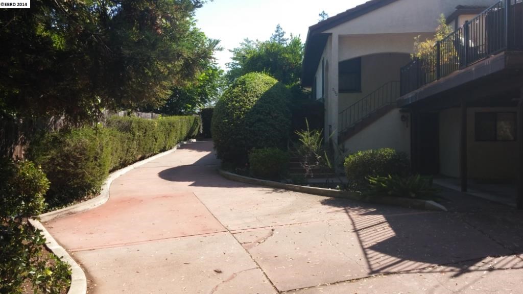 2370 San Juan Ave, WALNUT CREEK, California 94597, ,Comm Ri Multi-units 5+,For Sale,San Juan Ave,40674640