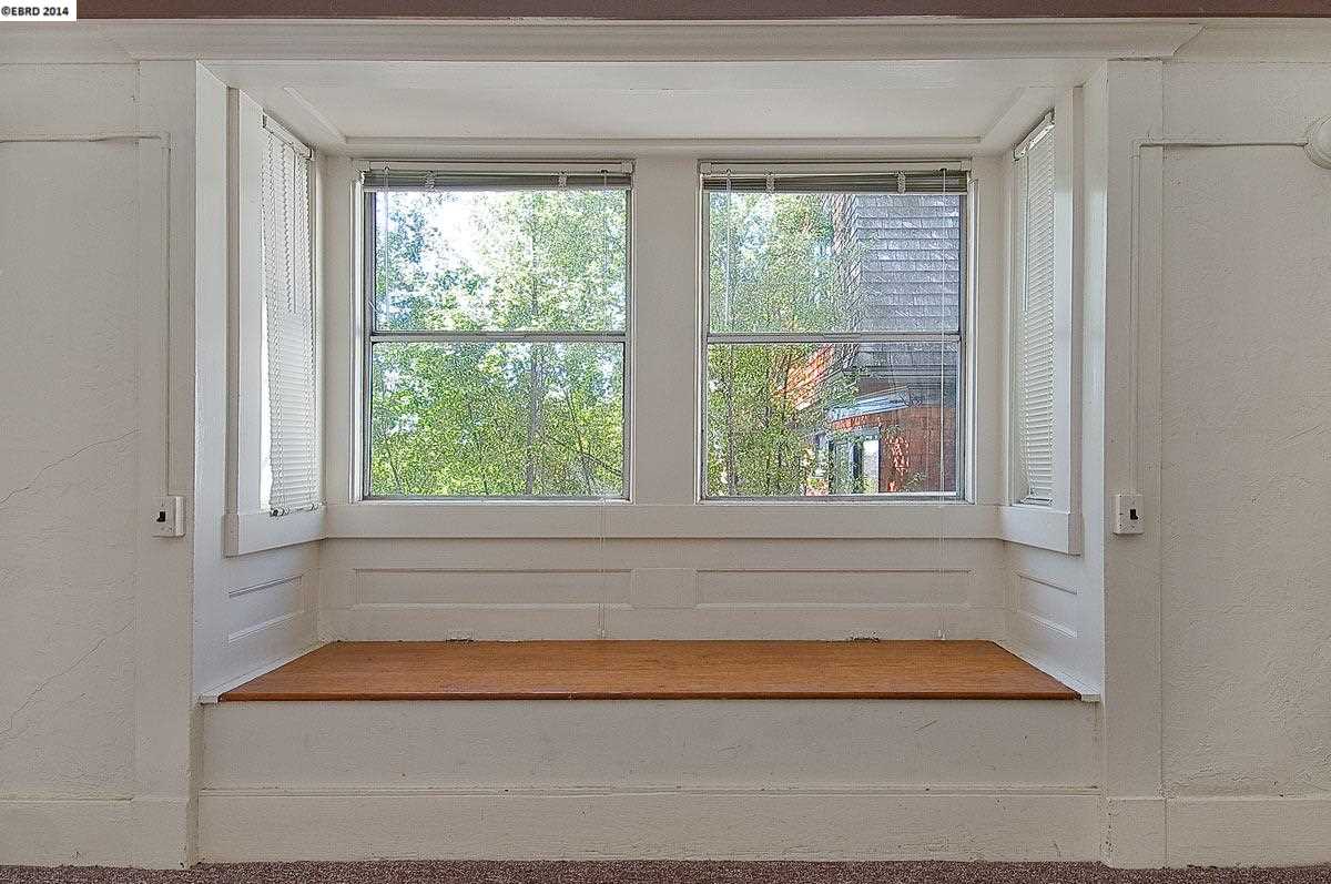 1770 La Loma, BERKELEY, California 94709-1039, ,Comm Ri Multi-units 5+,For Sale,La Loma,40676745