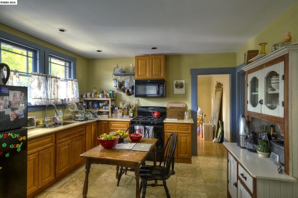 1349 Derby St., BERKELEY, California 94702-2308, ,Comm Ri Multi-units 5+,For Sale,Derby St.,40679555