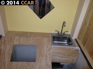 1020 13TH ST, RICHMOND, California 94801-2307, ,Comm Industrial For Lease,For Rent,13TH ST,40939723