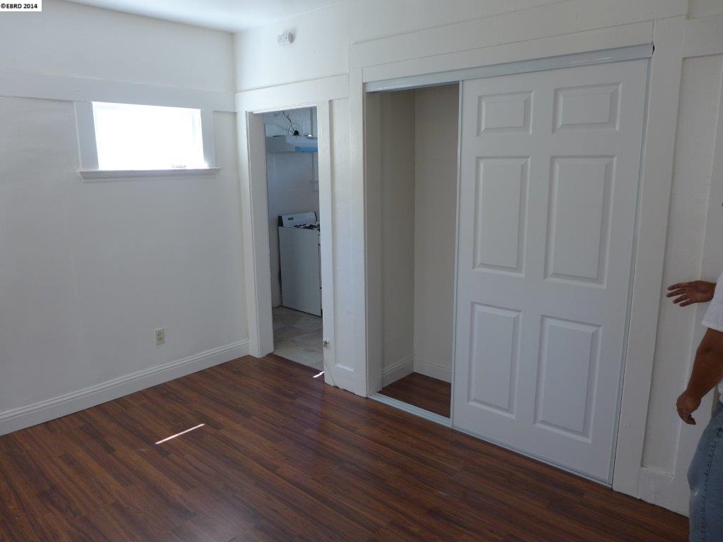 546 Merrimac Street, OAKLAND, California 94612-1791, ,Comm Ri Multi-units 5+,For Sale,Merrimac Street,40681144