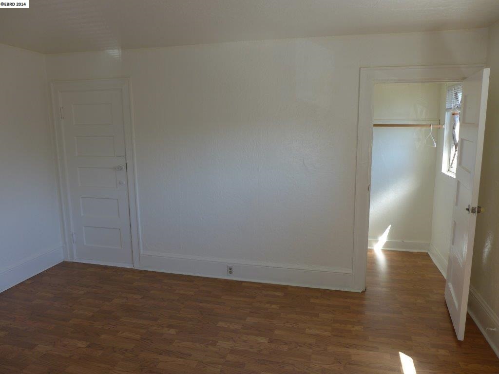 546 Merrimac Street, OAKLAND, California 94612-1791, ,Comm Ri Multi-units 5+,For Sale,Merrimac Street,40681144