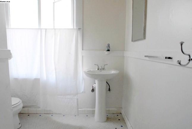 2928 Telegraph Ave., OAKLAND, California 94609-3580, ,Comm Ri Multi-units 5+,For Sale,Telegraph Ave.,40681732