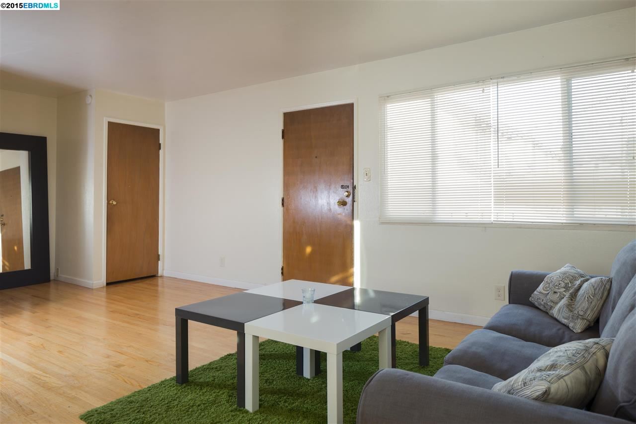 6329 Shattuck, OAKLAND, California 94609-1238, ,Comm Ri Multi-units 5+,For Sale,Shattuck,40683913