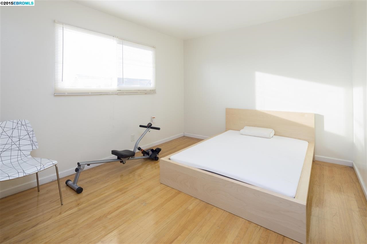 6329 Shattuck, OAKLAND, California 94609-1238, ,Comm Ri Multi-units 5+,For Sale,Shattuck,40683913