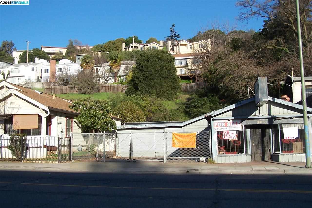 8612 MacArthur Boulevard, OAKLAND, California 94605-4071, ,Comm Ri Multi-units 5+,For Sale,MacArthur Boulevard,40684901