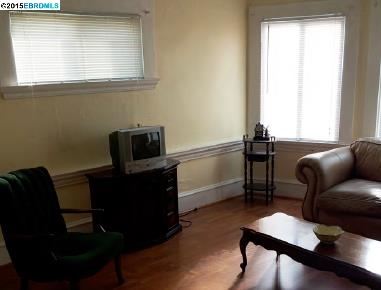 864 34th Street, OAKLAND, California 94608, ,Comm Ri Multi-units 5+,For Sale,34th Street,40684958