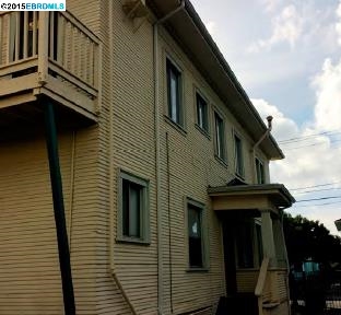 864 34th Street, OAKLAND, California 94608, ,Comm Ri Multi-units 5+,For Sale,34th Street,40684958