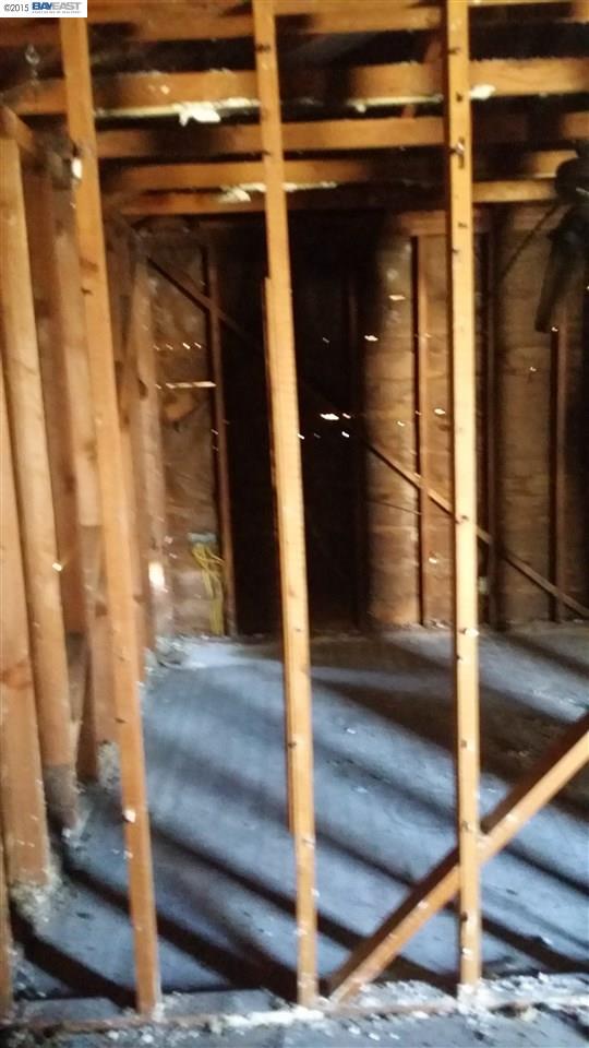 38-50 SAPONE LN, BAY POINT, California 94565-3326, ,Comm Ri Multi-units 5+,For Sale,SAPONE LN,40685254