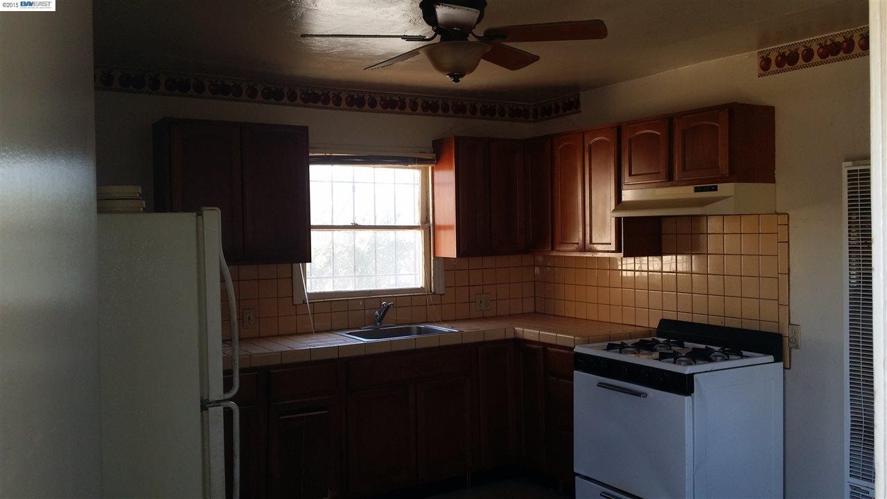 38-50 SAPONE LN, BAY POINT, California 94565-3326, ,Comm Ri Multi-units 5+,For Sale,SAPONE LN,40685254