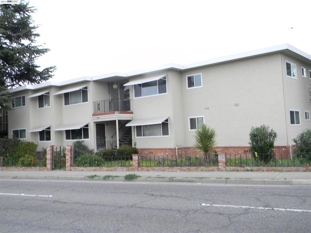 688 San Leandro Blvd, SAN LEANDRO, California 94577-1558, ,Comm Ri Multi-units 5+,For Sale,San Leandro Blvd,40685896