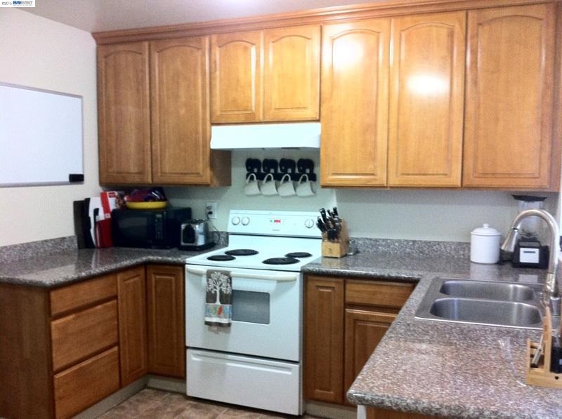 250 Franciscan Ct, FREMONT, California 94539-7057, ,Comm Ri Multi-units 5+,For Sale,Franciscan Ct,40685926