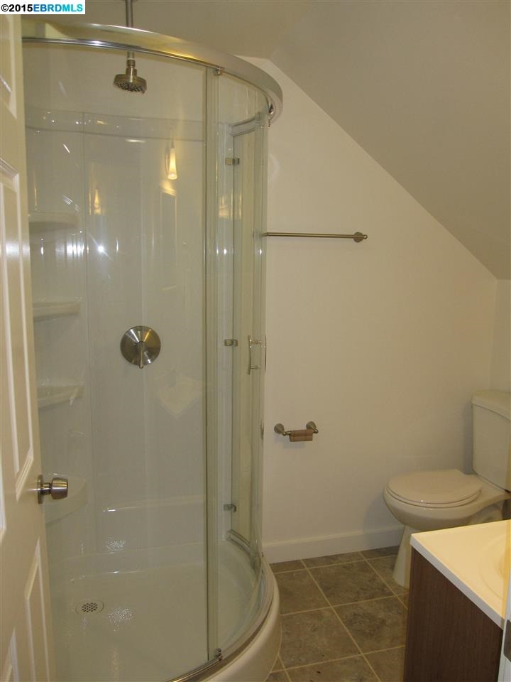 719 54th Street, OAKLAND, California 94609, ,Comm Ri Multi-units 5+,For Sale,54th Street,40687877
