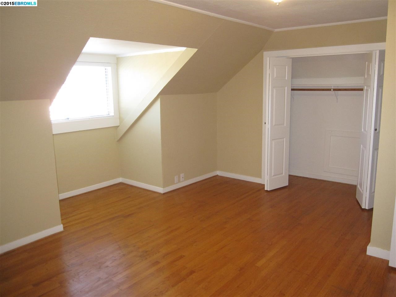 719 54th Street, OAKLAND, California 94609, ,Comm Ri Multi-units 5+,For Sale,54th Street,40687877