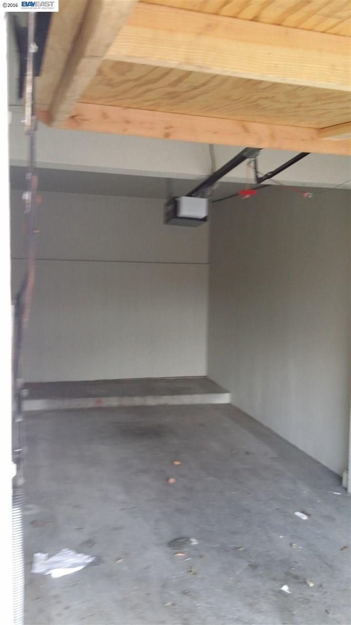 3217 Liese Ave, OAKLAND, California 94619, ,Comm Ri Multi-units 5+,For Sale,Liese Ave,40689166