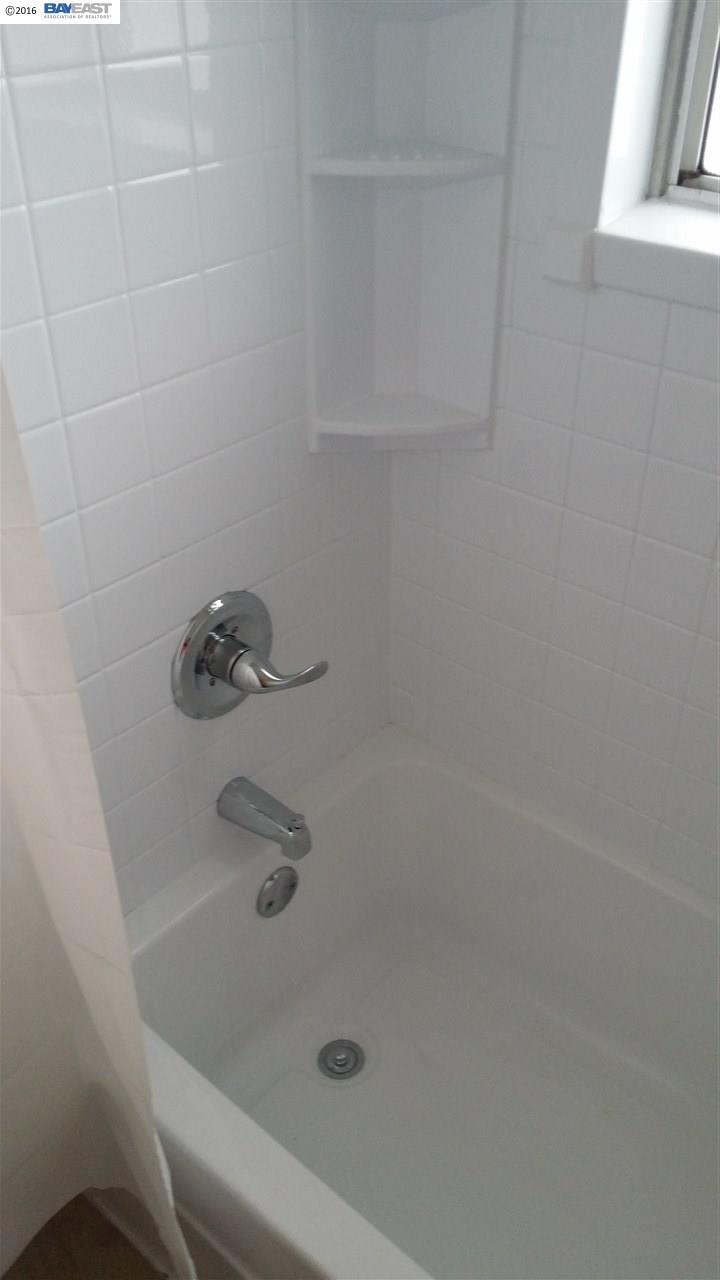 3217 Liese Ave, OAKLAND, California 94619, ,Comm Ri Multi-units 5+,For Sale,Liese Ave,40689166