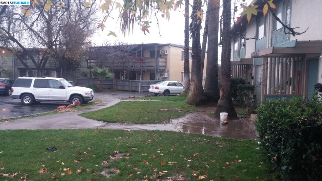 2524 Camara Circle, CONCORD, California 94520, ,Comm Ri Multi-units 5+,For Sale,Camara Circle,40690025