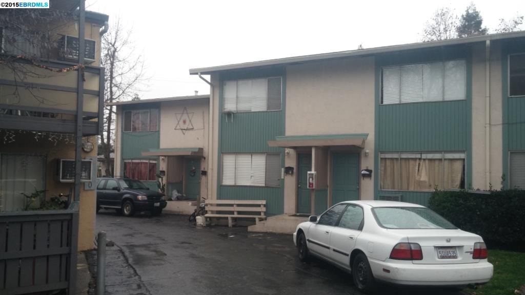 2524 Camara Circle, CONCORD, California 94520, ,Comm Ri Multi-units 5+,For Sale,Camara Circle,40690025