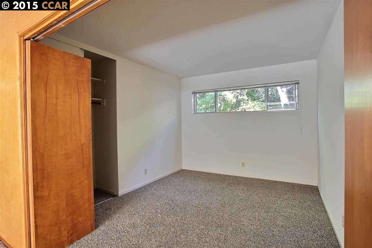 327 RHEEM BLVD, MORAGA, California 94556, ,Comm Ri Multi-units 5+,For Sale,RHEEM BLVD,40690329