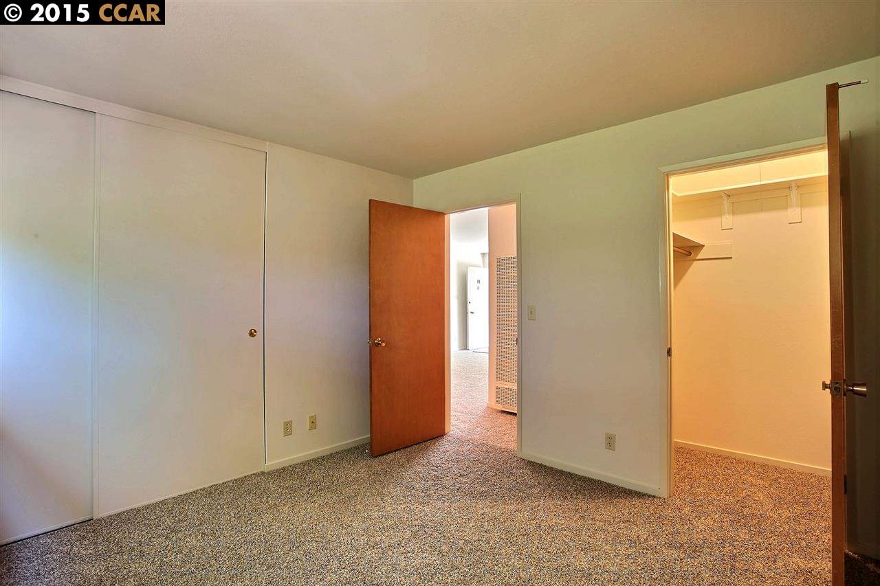 327 RHEEM BLVD, MORAGA, California 94556, ,Comm Ri Multi-units 5+,For Sale,RHEEM BLVD,40690329