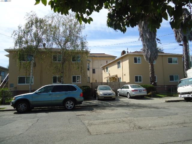 1648 10th Avenue, OAKLAND, California 94606, ,Comm Ri Multi-units 5+,For Sale,10th Avenue,40691712